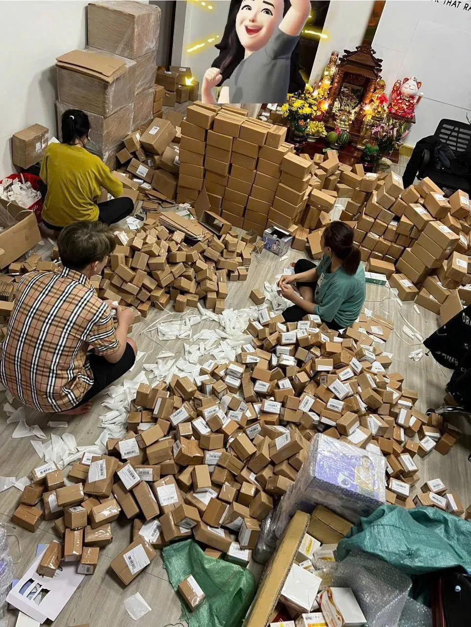 Đóng gói sản phẩm bằng hộp carton Genbox