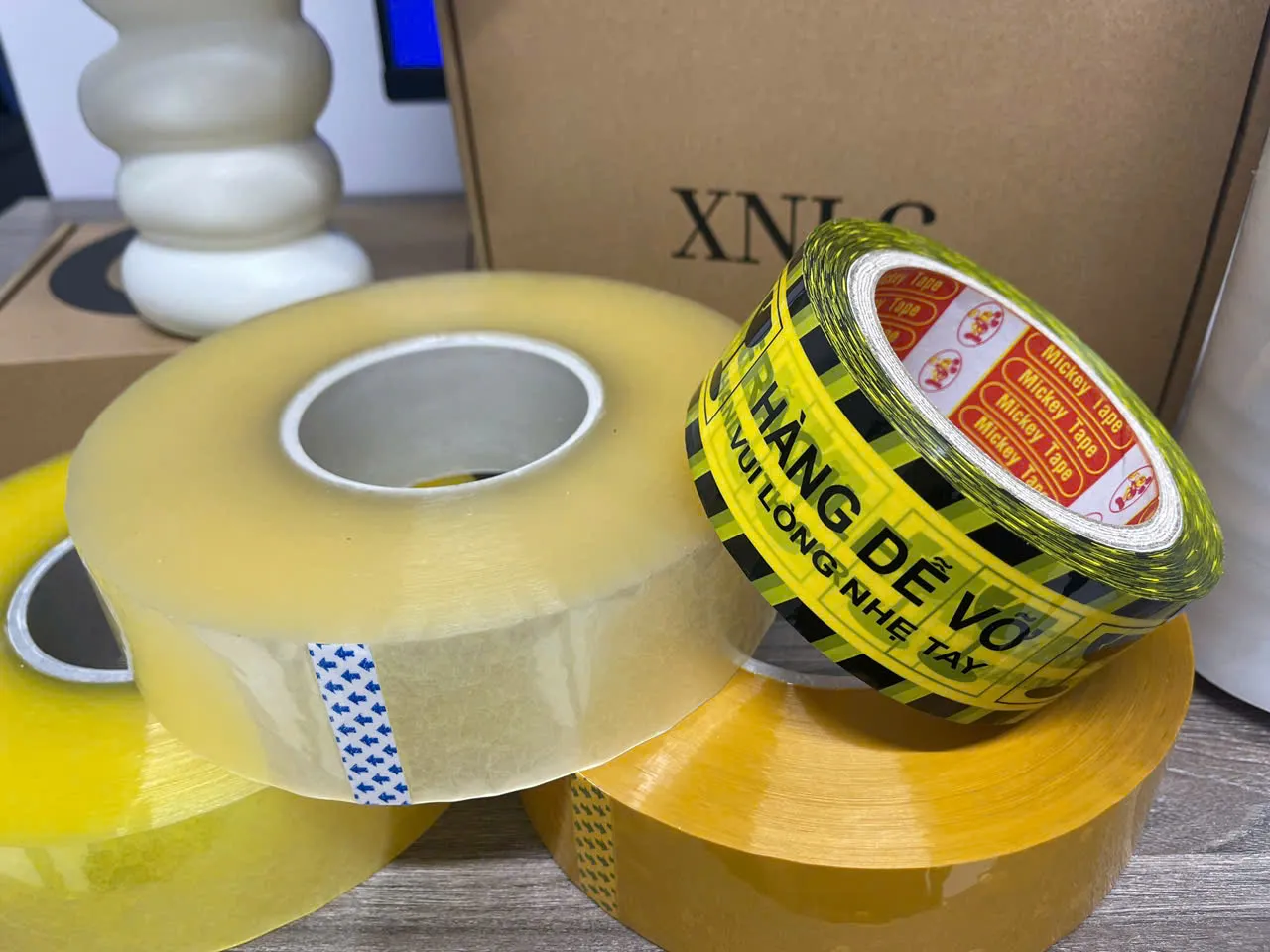 Băng dính hàng dễ vỡ của Genbox