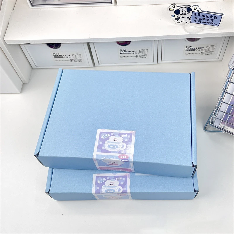 Hộp carton nắp gài có cần dùng băng dính không?